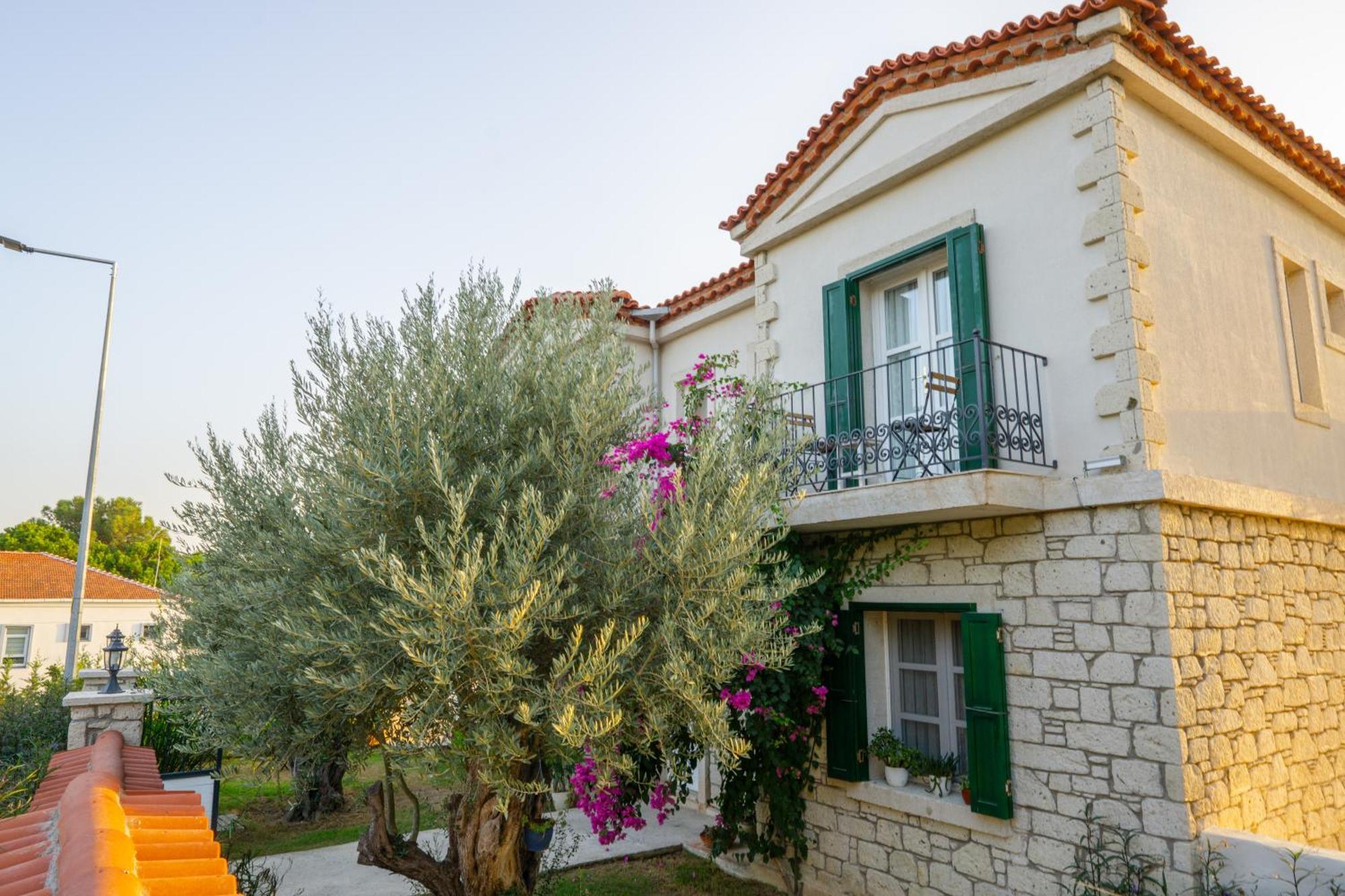Melekaki Alacati Cesme Bagian luar foto